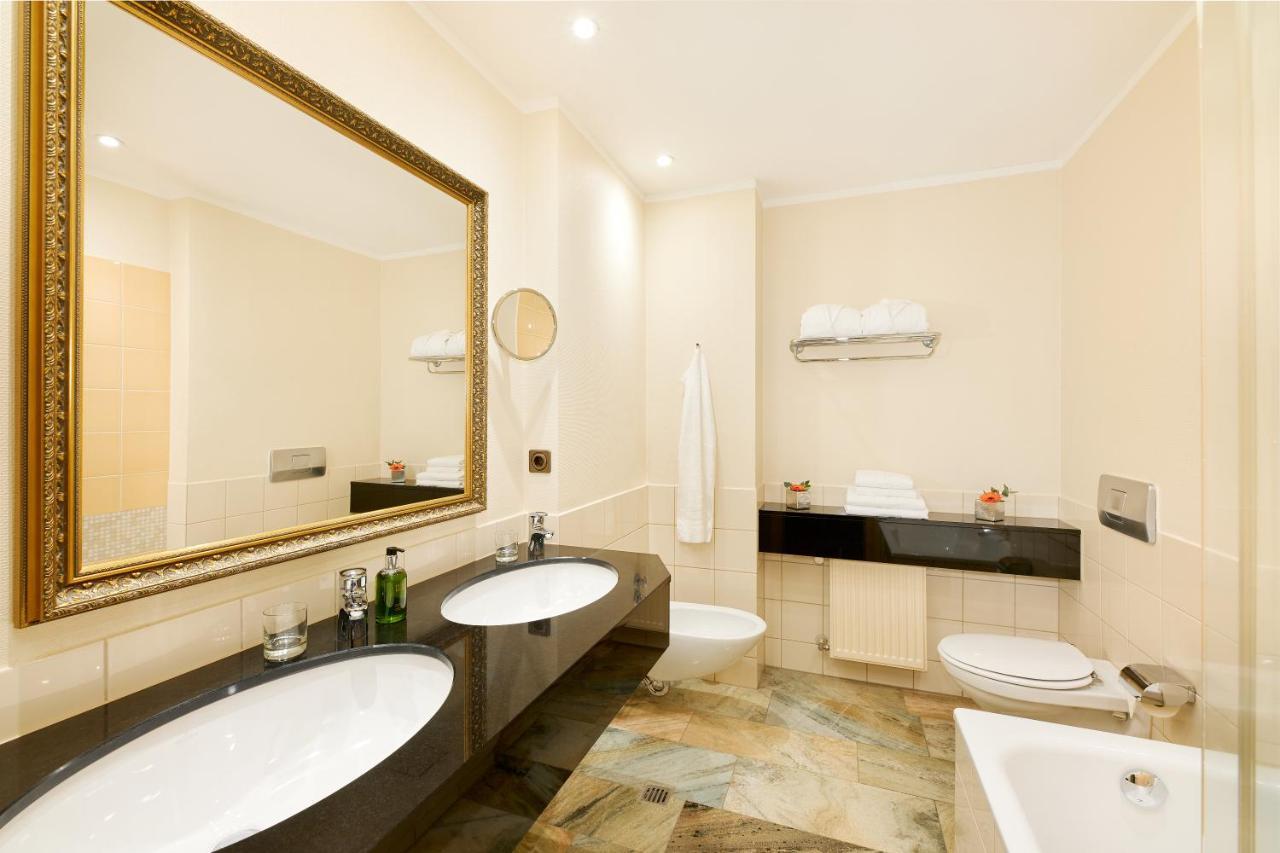 Hotel Waldschlösschen 4*