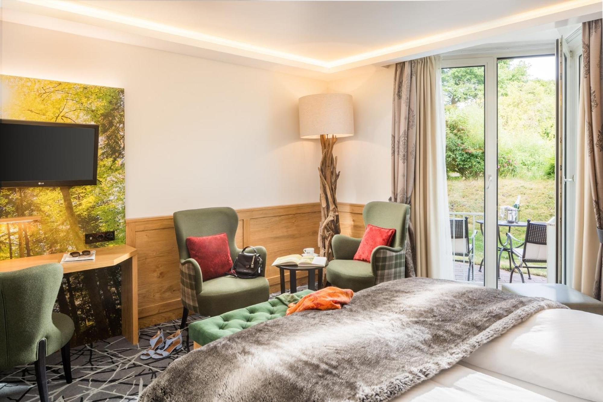 Waldschlösschen 4*
