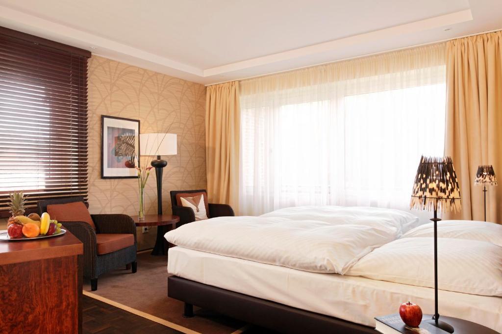 Hotel Waldschlösschen 4*